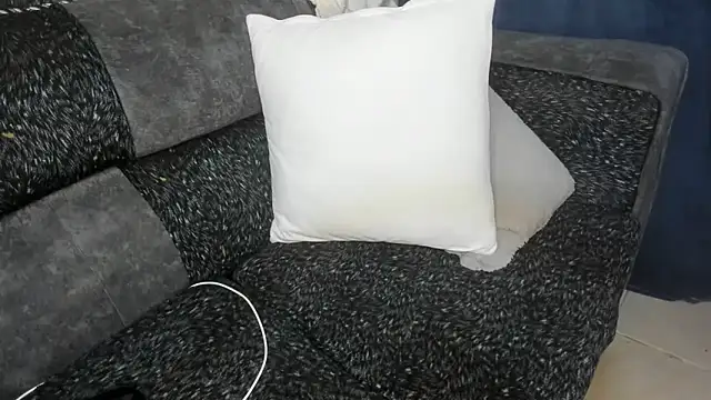 Snapshot of Tshanduk chatting on March 16, 2026, 9:28 pm Tshanduk online show from March 16, 2026, 9:28 pm