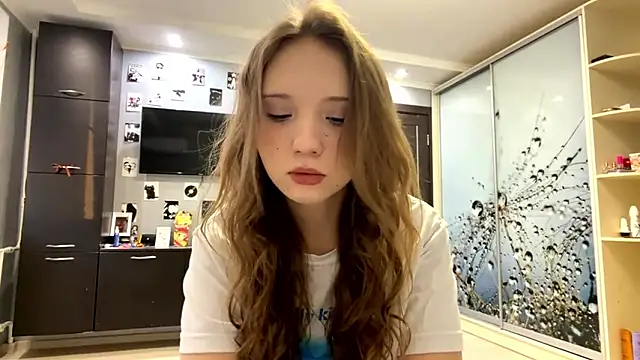 Princessofcashe online show from February 27, 2026, 3:01 pm