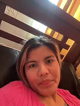 Aljycatx online show from March 29, 2026, 6:04 am