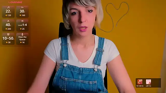 Lana Foxyy online show from April 28, 2026, 6:01 pm