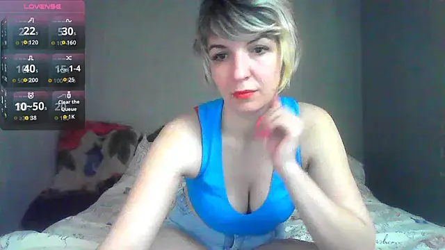 Lana Foxyy online show from April 11, 2026, 8:18 am