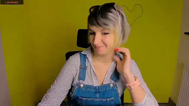 Lana Foxyy online show from April 27, 2026, 2:59 pm