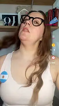 SofiEsteves online show from June 26, 2026, 12:44 pm