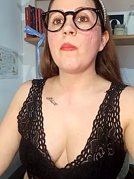 SofiEsteves online show from June 29, 2026, 6:18 pm