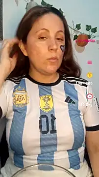 SofiEsteves online show from July 19, 2026, 4:26 pm
