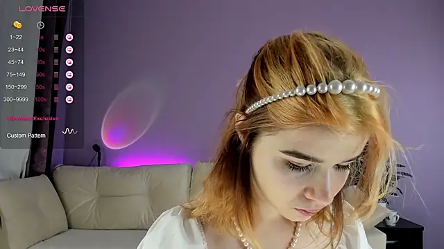 EilinWood online show from January 18, 2026, 2:31 pm