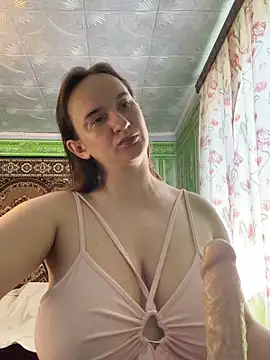 Snapshot of HarychaLysichka chatting on June 29, 2026, 8:10 am HarychaLysichka online show from June 29, 2026, 8:10 am