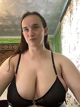 HarychaLysichka online show from June 18, 2026, 2:22 pm