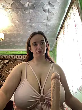 Snapshot of HarychaLysichka chatting on July 22, 2026, 12:07 pm HarychaLysichka online show from July 22, 2026, 12:07 pm