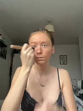 Keriacat  online show from February 6, 2026, 9:38 am