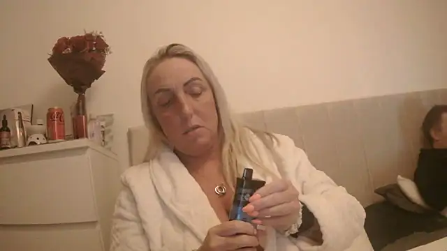 theblondecocklover online show from March 16, 2026, 7:16 pm