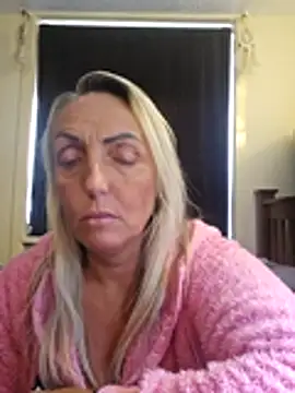 theblondecocklover online show from June 6, 2026, 8:52 am