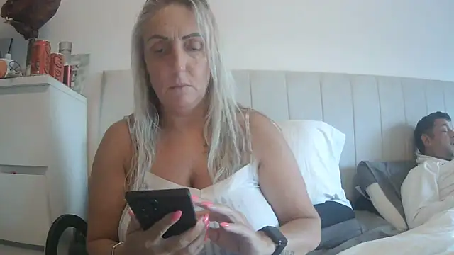 theblondecocklover online show from June 10, 2026, 8:21 pm