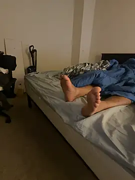 Kingbertfeet online show from February 3, 2026, 1:38 am