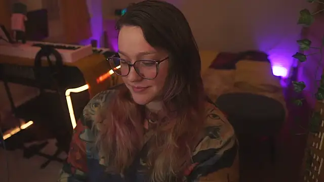 Snapshot of FireproofCuriousiteaze chatting on March 14, 2026, 5:02 am FireproofCuriousiteaze online show from March 14, 2026, 5:02 am