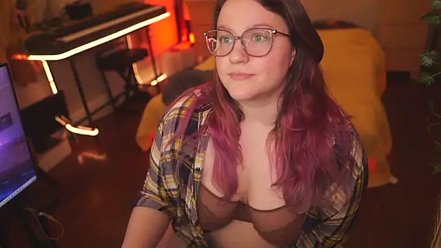 Snapshot of FireproofCuriousiteaze chatting on January 8, 2026, 7:03 am FireproofCuriousiteaze online show from January 8, 2026, 7:03 am