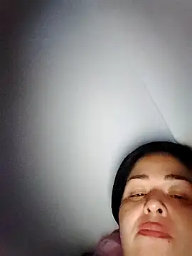 Camilaxxo online show from December 17, 2025, 3:33 am