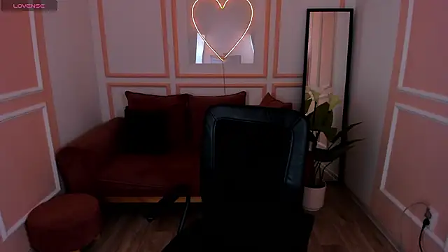 BunnyBooby online show from February 20, 2026, 8:44 pm