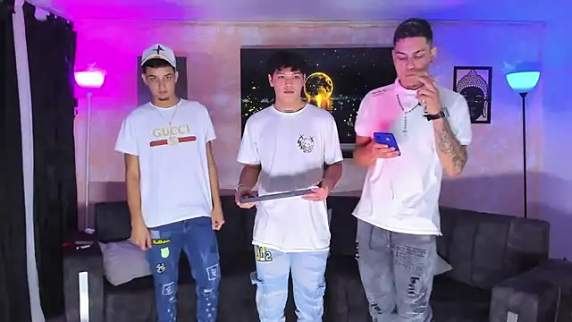 Oficial KingOfHeavens online show from February 10, 2026, 5:39 am