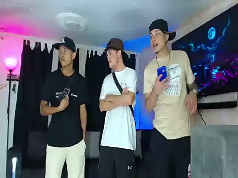 Oficial KingOfHeavens online show from January 18, 2026, 3:54 am