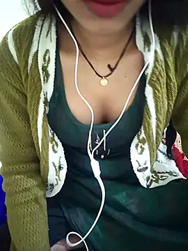 Tanya mital12 online show from February 3, 2026, 5:49 am