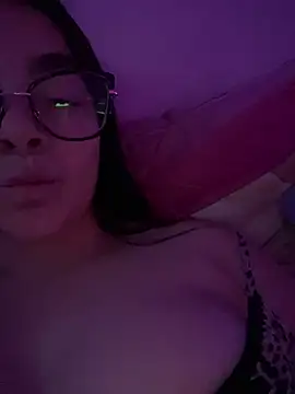 Snapshot of Dulcetentisex chatting on July 29, 2026, 4:33 am Dulcetentisex online show from July 29, 2026, 4:33 am
