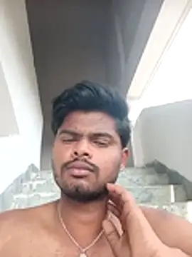 Snapshot of Anji8639 chatting on May 14, 2026, 2:52 am Anji8639 online show from May 14, 2026, 2:52 am