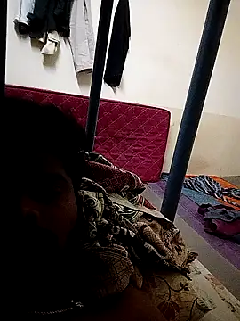 Snapshot of Anji8639 chatting on February 9, 2026, 12:03 pm Anji8639 online show from February 9, 2026, 12:03 pm