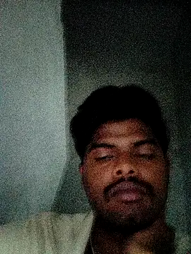 Snapshot of Anji8639 chatting on February 13, 2026, 5:24 pm Anji8639 online show from February 13, 2026, 5:24 pm