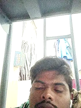 Snapshot of Anji8639 chatting on February 12, 2026, 6:24 am Anji8639 online show from February 12, 2026, 6:24 am