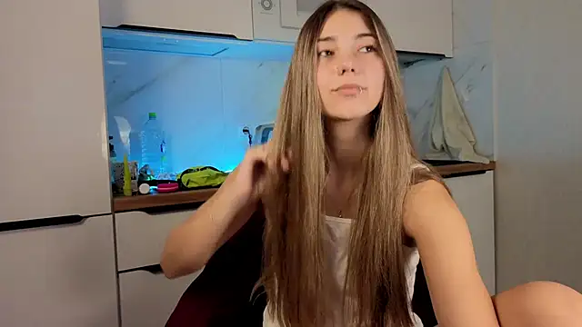 Snapshot of angel_lin chatting on January 5, 2026, 5:27 pm angel lin online show from January 5, 2026, 5:27 pm