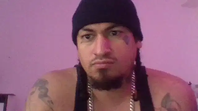 Snapshot of SoftonEyepatch chatting on February 22, 2026, 8:10 pm SoftonEyepatch online show from February 22, 2026, 8:10 pm