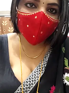 Snapshot of tamilrojaodi chatting on March 4, 2026, 9:44 pm tamilrojaodi online show from March 4, 2026, 9:44 pm