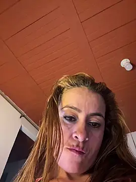 saramaartinez online show from March 21, 2026, 2:57 am