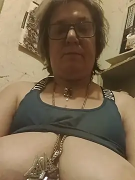 becky1111 online show from July 18, 2026, 8:17 pm