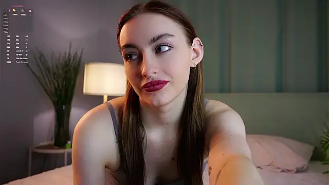 BeckiMacreno online show from February 11, 2026, 1:55 pm