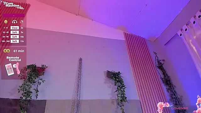 isabellagiirl online show from July 7, 2026, 8:34 pm