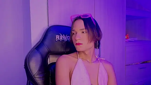 tiffanyy 777 online show from July 2, 2026, 3:18 am