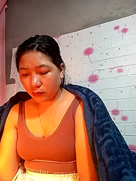 giang0055 online show from February 3, 2026, 3:15 am