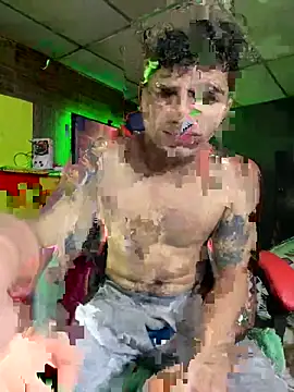 JustynAle2025 online show from January 7, 2026, 4:06 am