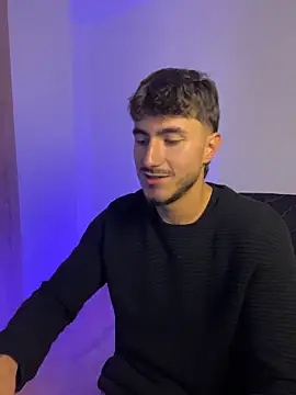 Snapshot of LIAM_COLT chatting on March 18, 2026, 11:05 pm LIAM COLT online show from March 18, 2026, 11:05 pm