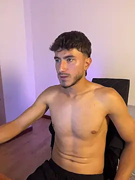 Snapshot of LIAM_COLT chatting on March 9, 2026, 8:01 pm LIAM COLT online show from March 9, 2026, 8:01 pm