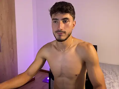 Snapshot of LIAM_COLT chatting on March 3, 2026, 7:21 pm LIAM COLT online show from March 3, 2026, 7:21 pm