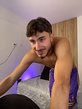 Snapshot of LIAM_COLT chatting on April 4, 2026, 5:30 pm LIAM COLT online show from April 4, 2026, 5:30 pm