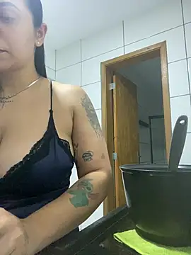 Nini  online show from July 15, 2026, 10:17 pm