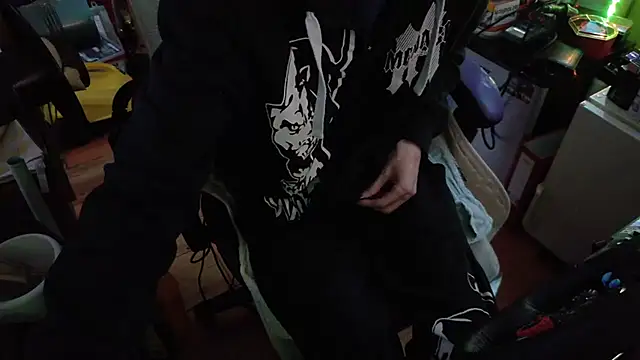 Gay-Versaut online show from March 17, 2026, 7:50 pm