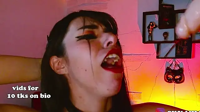 Sky Girl LS online show from May 3, 2026, 4:17 am