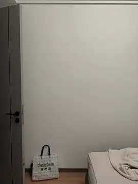 zzdd999 online show from March 8, 2026, 5:11 am