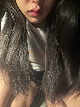 linh-li online show from January 19, 2026, 1:37 pm