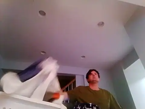 Snapshot of nobored chatting on December 19, 2025, 8:27 am nobored online show from December 19, 2025, 8:27 am